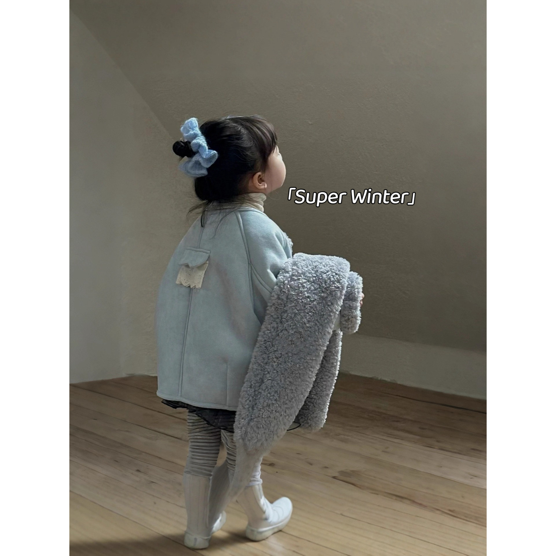 女童冬季新款韩版时尚麂皮加厚外套保暖羊羔毛大衣带围脖洋气夹克