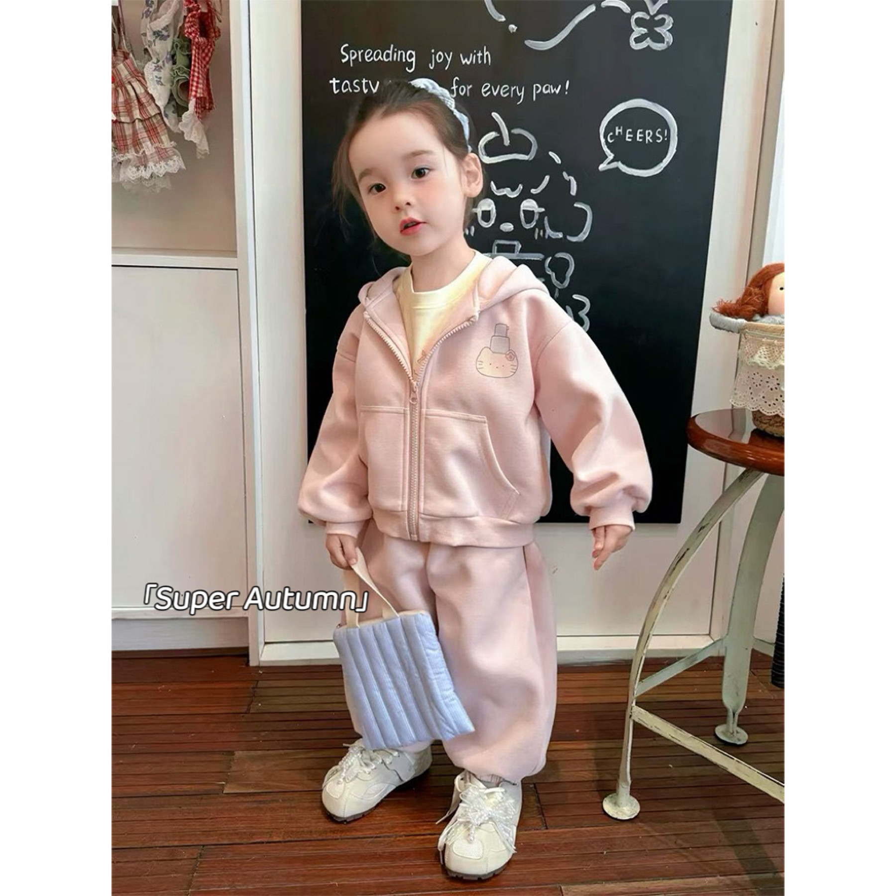 女童秋季韩版卡通连帽卫衣套装