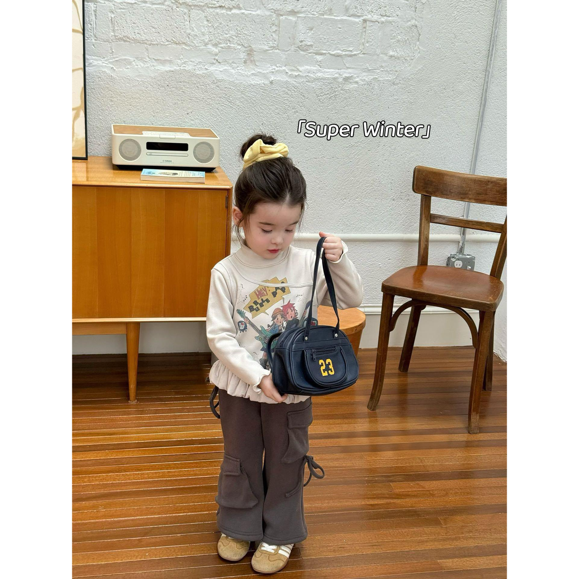 女童冬季加绒花边打底上衣套装