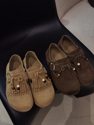 米诗思新款真皮勃肯鞋女软底包头时尚百搭小众流苏豆豆鞋7926