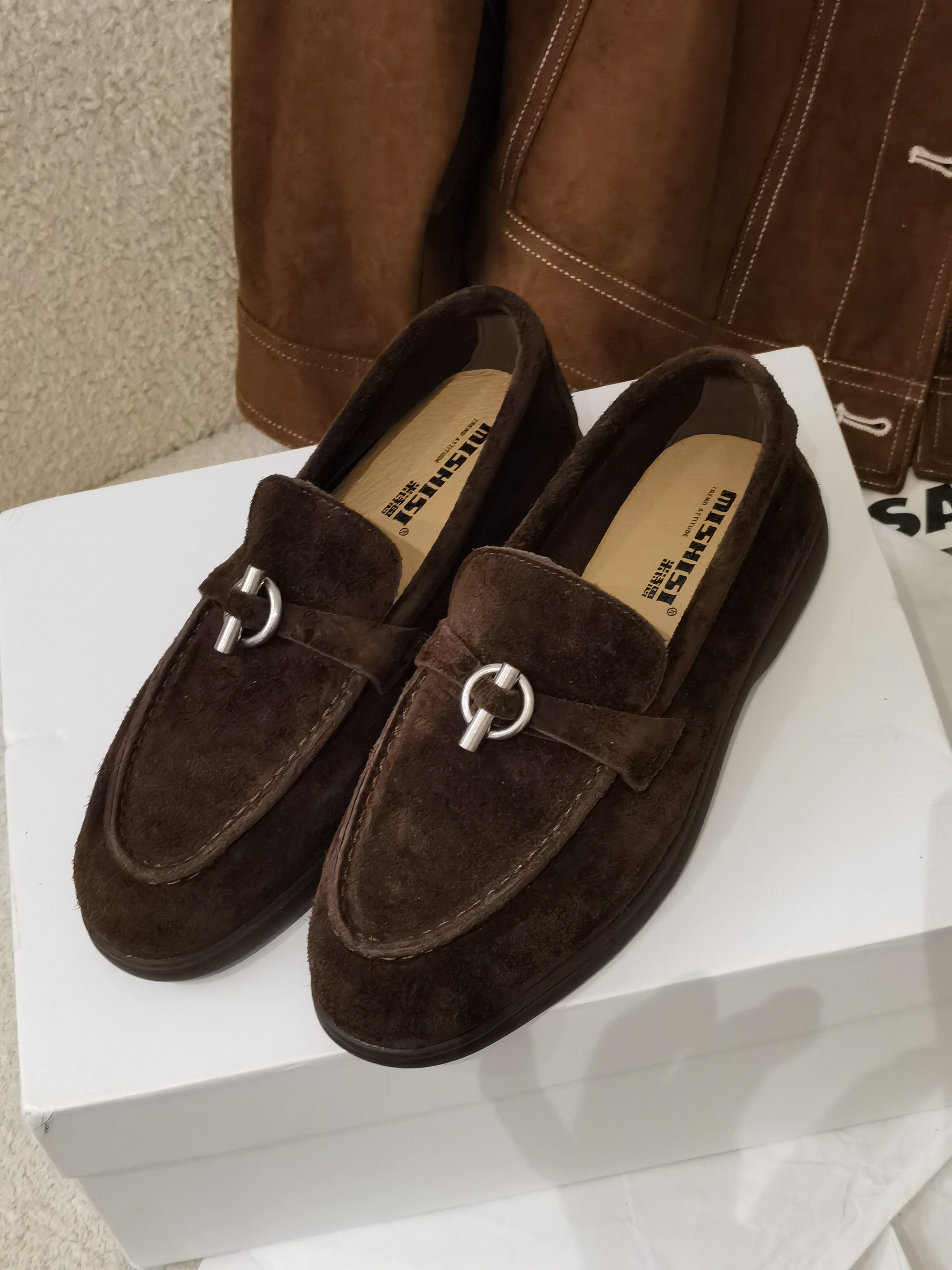 25新款莫兰迪色系牛反绒面金属扣圆头真皮低跟深口博肯鞋8229,女鞋,浅口单鞋,淘宝优惠券,粉丝福利购,淘宝优惠卷