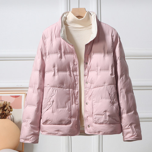 轻薄短款双面穿羽绒服女保暖外套