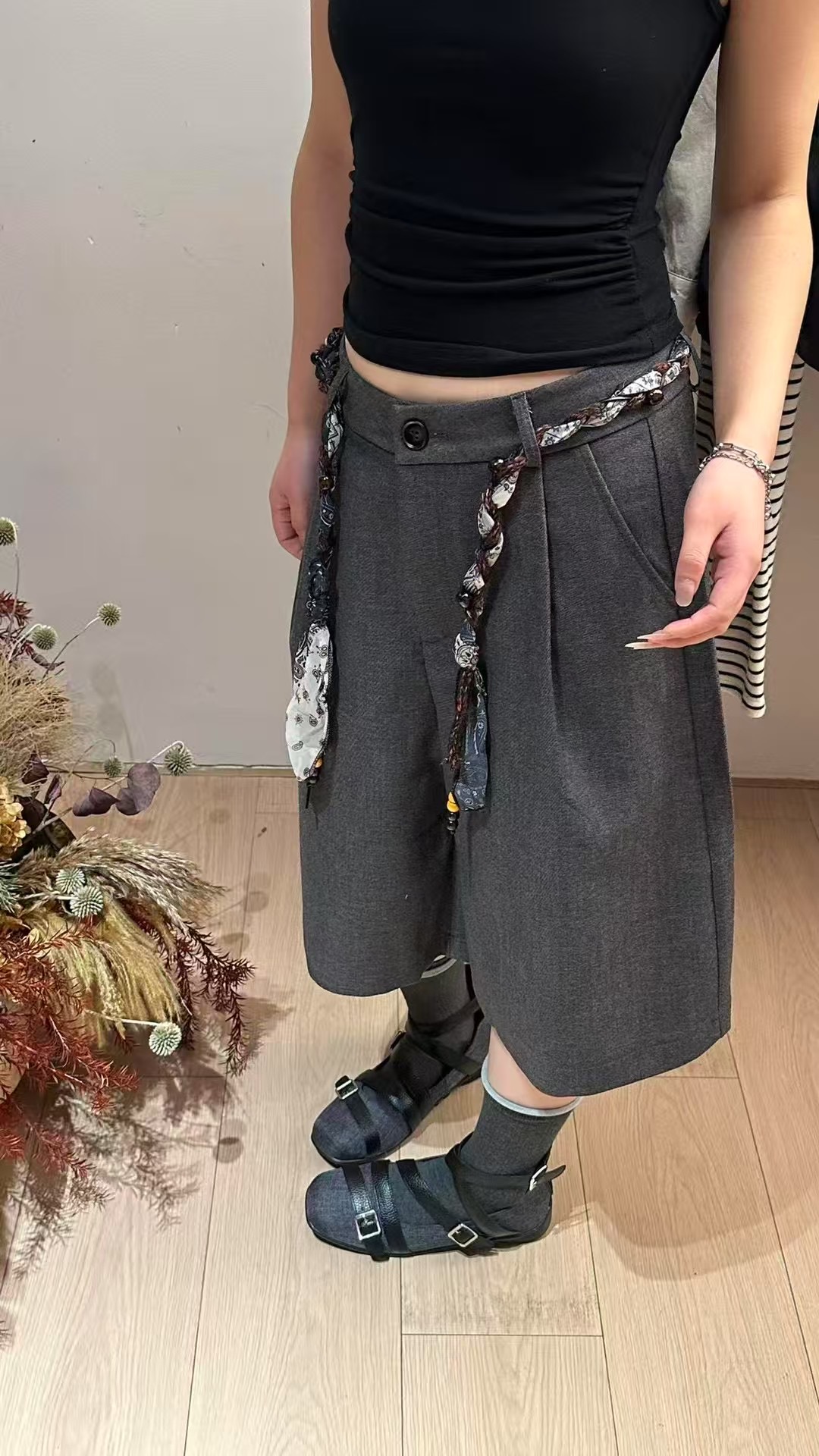 ELEVEN-11韩版2025秋季新款時尚洋气百搭显瘦高腰七分裤配腰带女