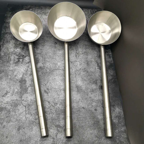 不锈钢加厚水瓢家用水勺厨房长柄