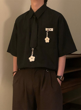 NAGAWL2025夏季新款美式复古学院风花朵挂件设计感短袖衬衫上衣男
