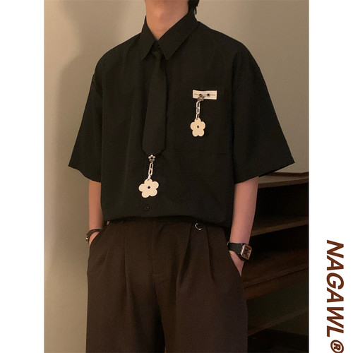 NAGAWL2025夏季新款美式复古学院风花朵挂件设计感短袖衬衫上衣男