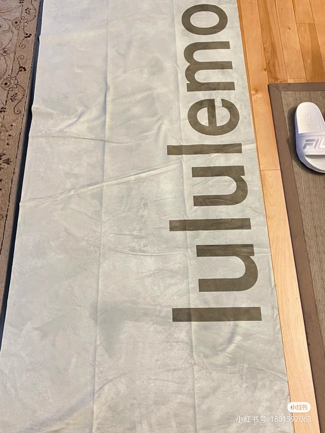 现货lululemon瑜伽垫铺巾the towel休息毯子垫布毛巾专业防滑logo