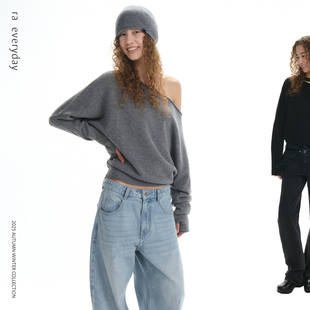 RA everyday 轻松斜肩纯羊毛针织衫 黑色/灰色