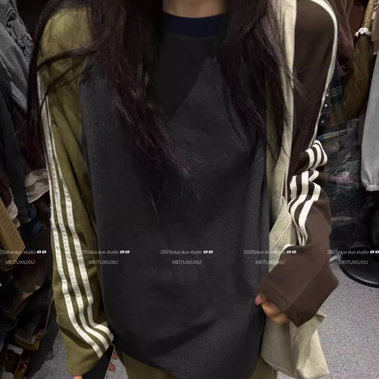 DUODUO圆领插肩袖拼色T恤