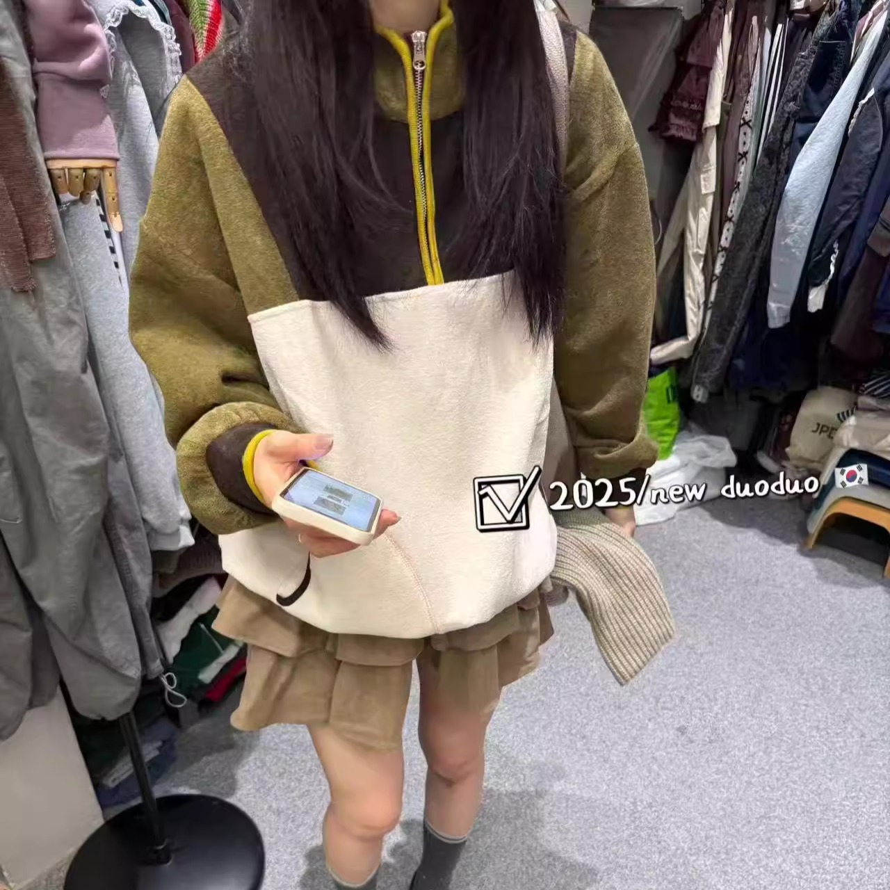 半扣拼色抽绳松紧宽松套头卫衣