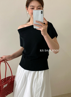 KISS SISTER 韩版斜肩薄款短袖针织衫百搭上衣85201