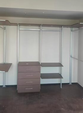 立柱步入式U型转角金属衣柜