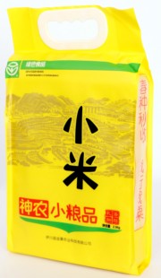 河南特产洛阳伊川小米农家新品2019热卖月子煮粥金黄黏香
