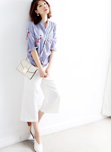 夏 竖条纹衬衫 优质订单 精美花朵刺绣小立领半开门襟微喇收口衣袖