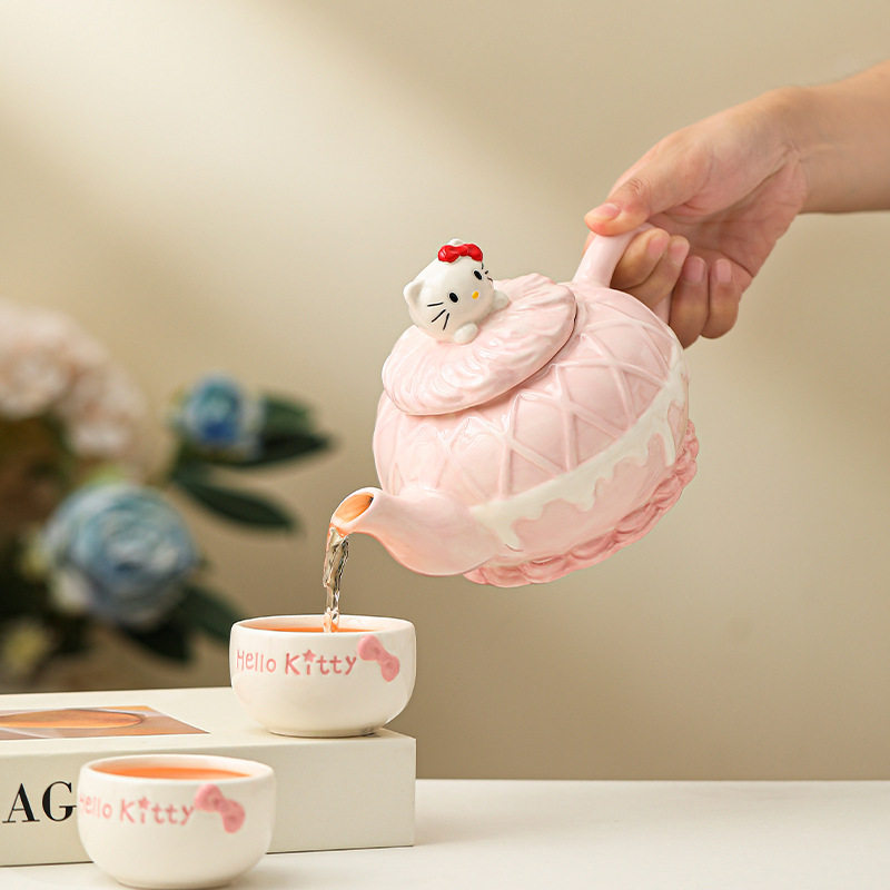 hellokitty蛋糕茶壶陶瓷釉下彩可爱女生茶具套装大容量家用花茶壶