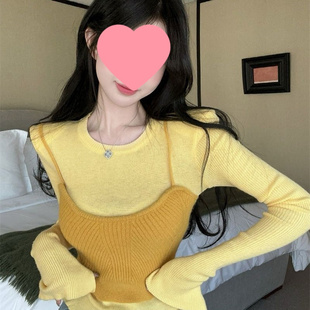 假两件拼接吊带长袖针织衫女秋季修身紧身设计感辣妹撞色打底上衣
