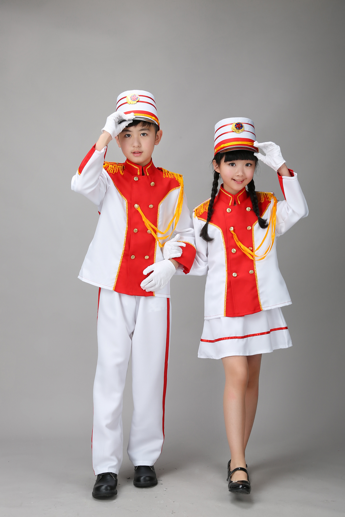 新款鼓号队鼓乐队管乐队演出服少先队升旗护旗手服装学生仪仗队服