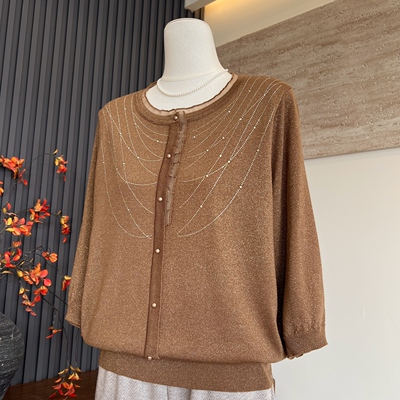 气新款妈妈装圆领七分袖上衣