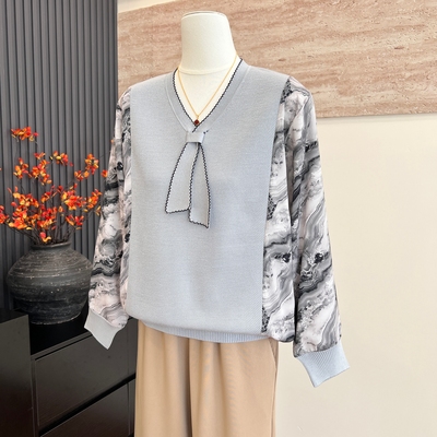 秋新款中年妈妈V领遮肉显瘦上衣