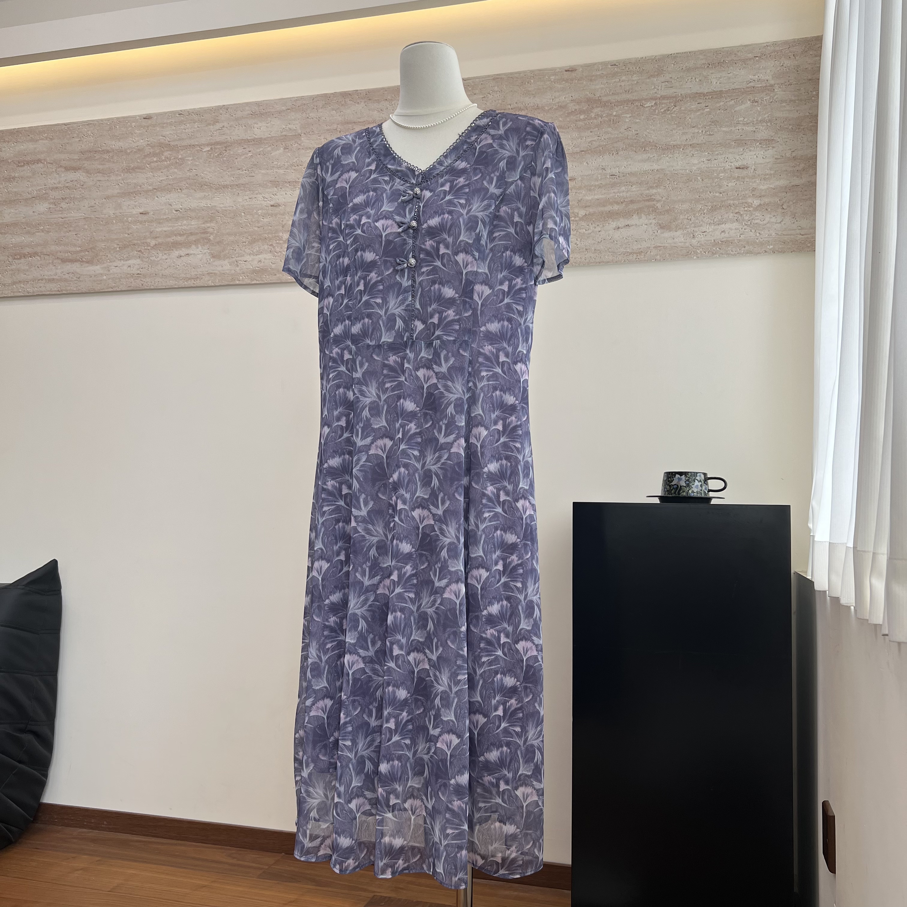 新款妈妈夏季短袖V领上衣连衣裙