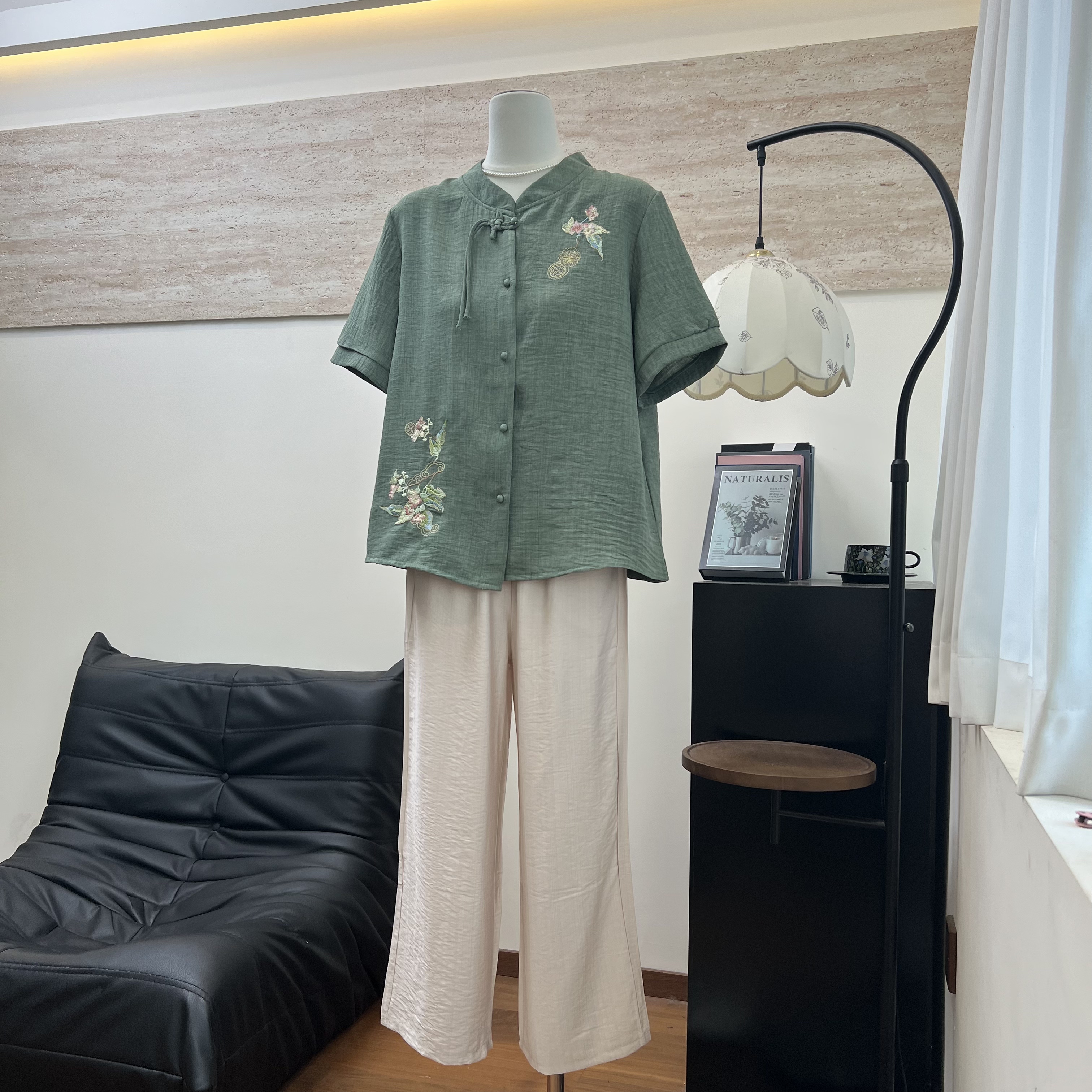 新款妈妈夏季短袖开衫棉T恤套装