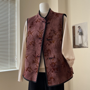 新中式妈妈秋冬季新款时尚洋气马甲开衫中老年女保暖皮毛一体马夹