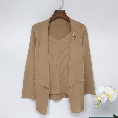 2025新款妈妈装春秋假两件上衣