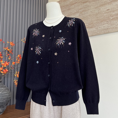 妈妈装冬100%纯羊毛圆领针织开衫