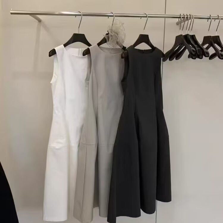 法式白色无袖背心花苞连衣裙夏季