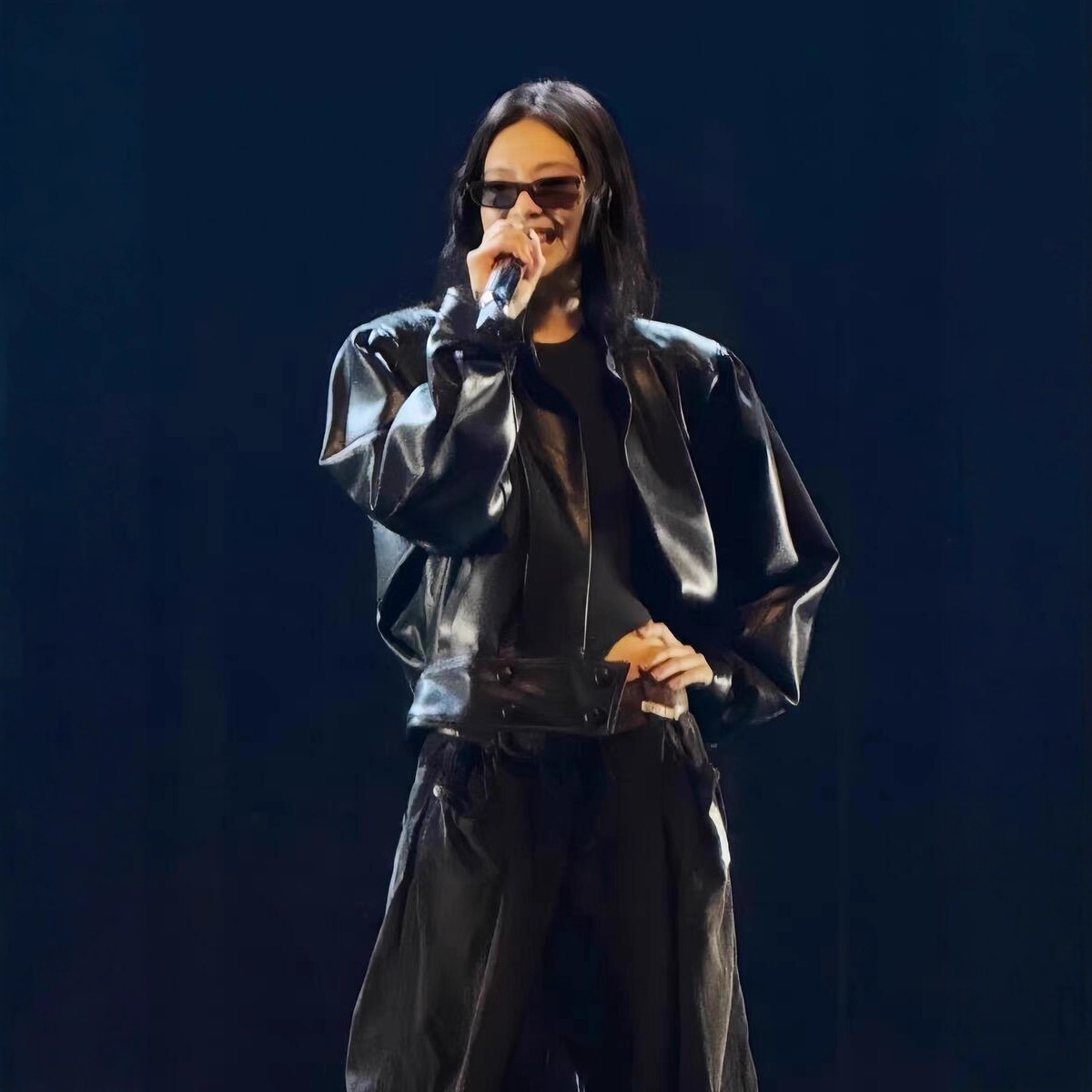 韩国小众秋季新款 jennie同款 复古束腰短款皮质夹克