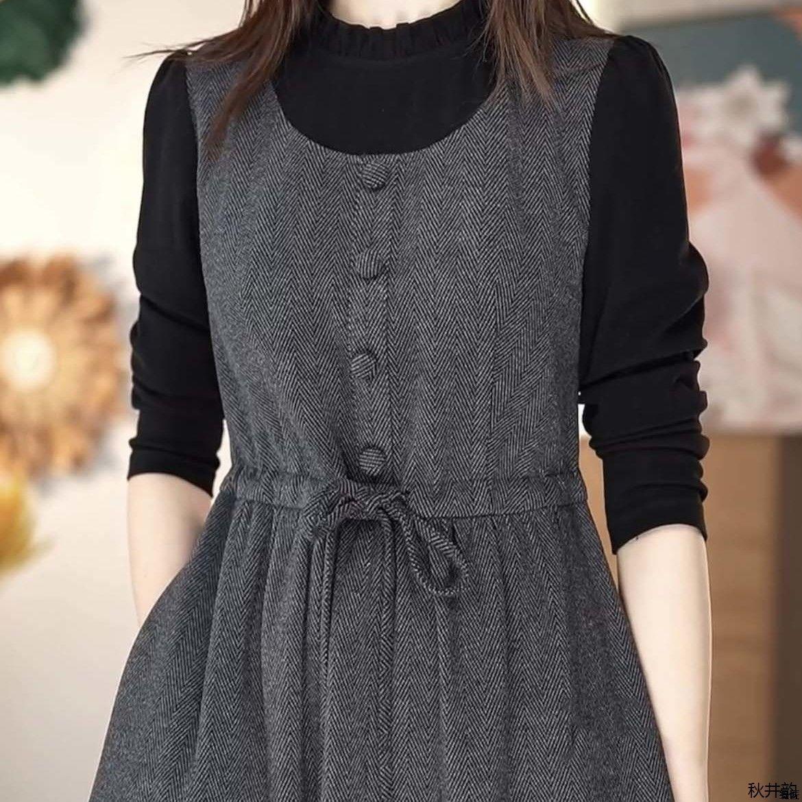 2025秋冬新款时尚洋气背心假两件连衣裙女收腰显瘦中长款打底裙子