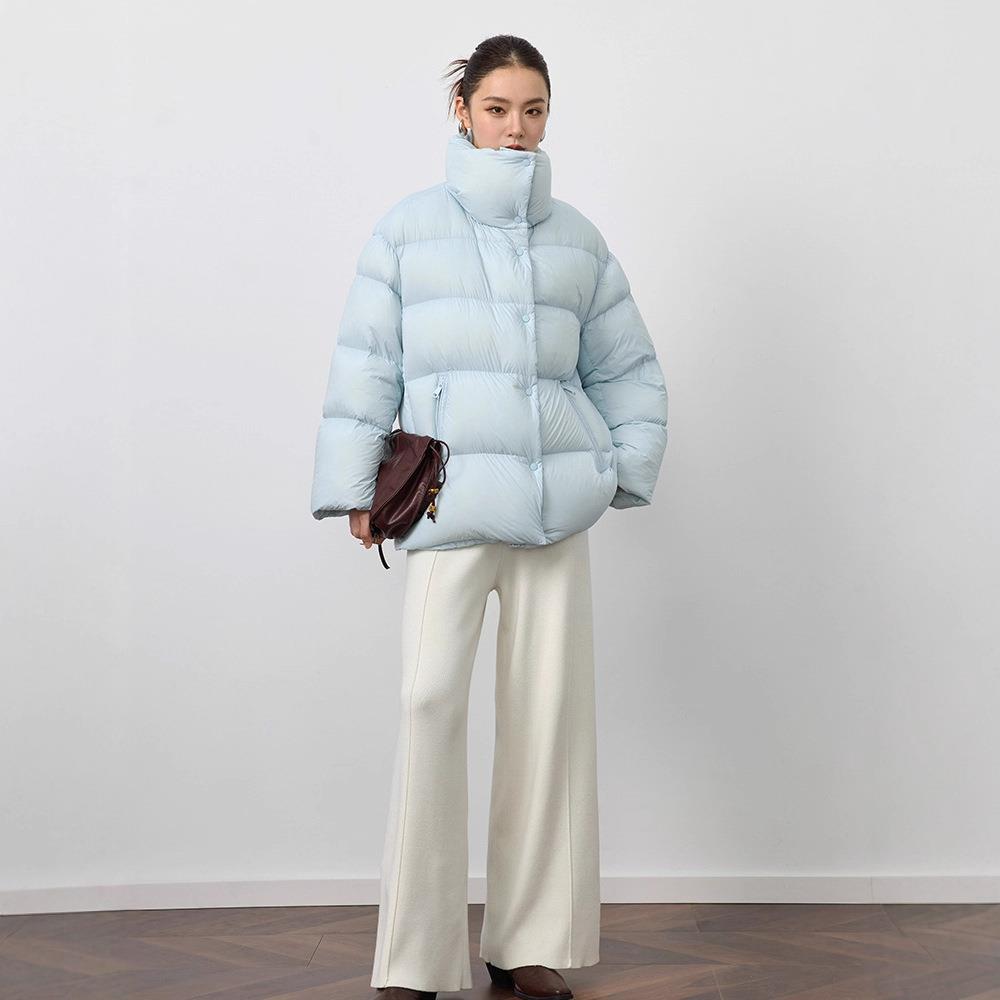 90白鹅绒2025冬季新款ji简加厚立领软糯泡芙云朵羽绒服女G101810