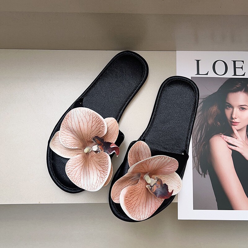 芭比蝴蝶兰花朵拖鞋女时尚百搭外穿防滑平底一字拖居家软底拖鞋潮