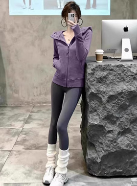 紫色修身卫衣女款2026新款短款外套春季高级感小个子连帽衫显瘦
