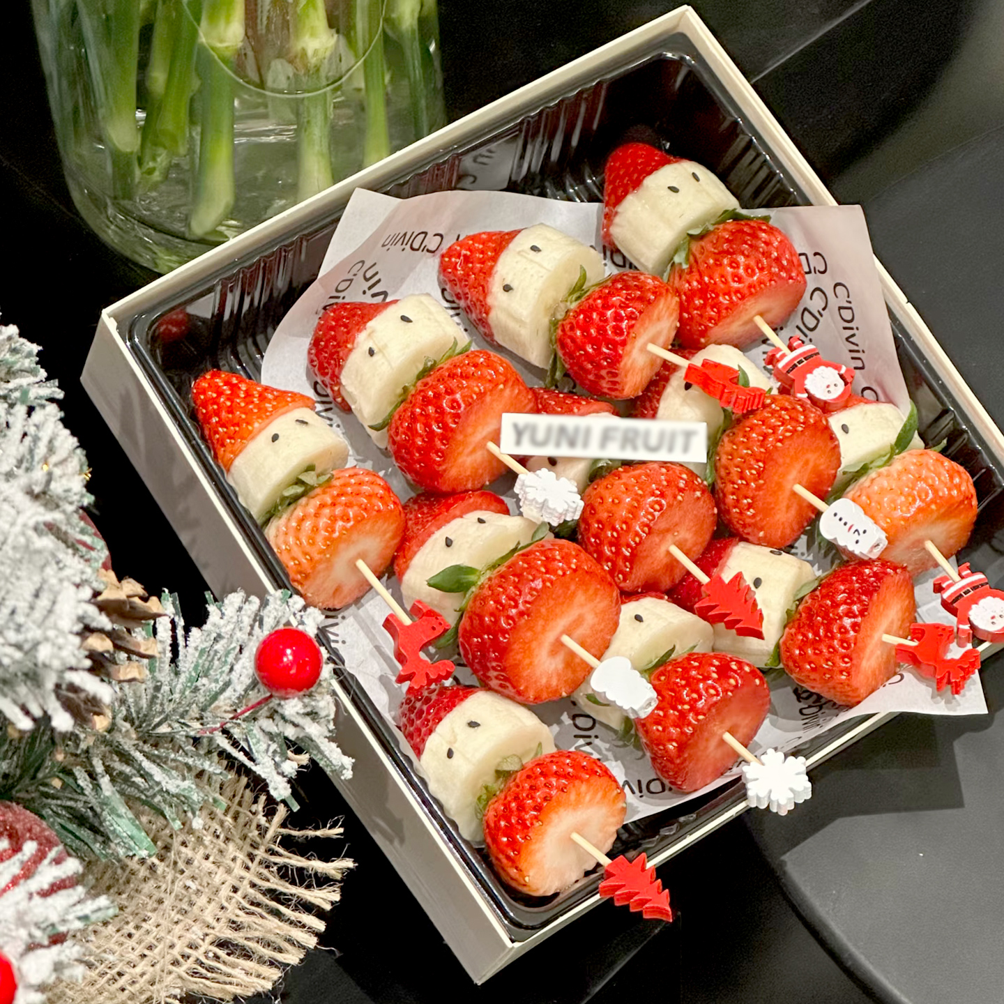 圣诞节草莓雪人果切蛋糕包装盒