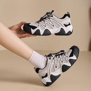 女潮流百搭轻便休闲鞋 德训鞋 子女真皮平底运动鞋 鞋 2026新款 春季