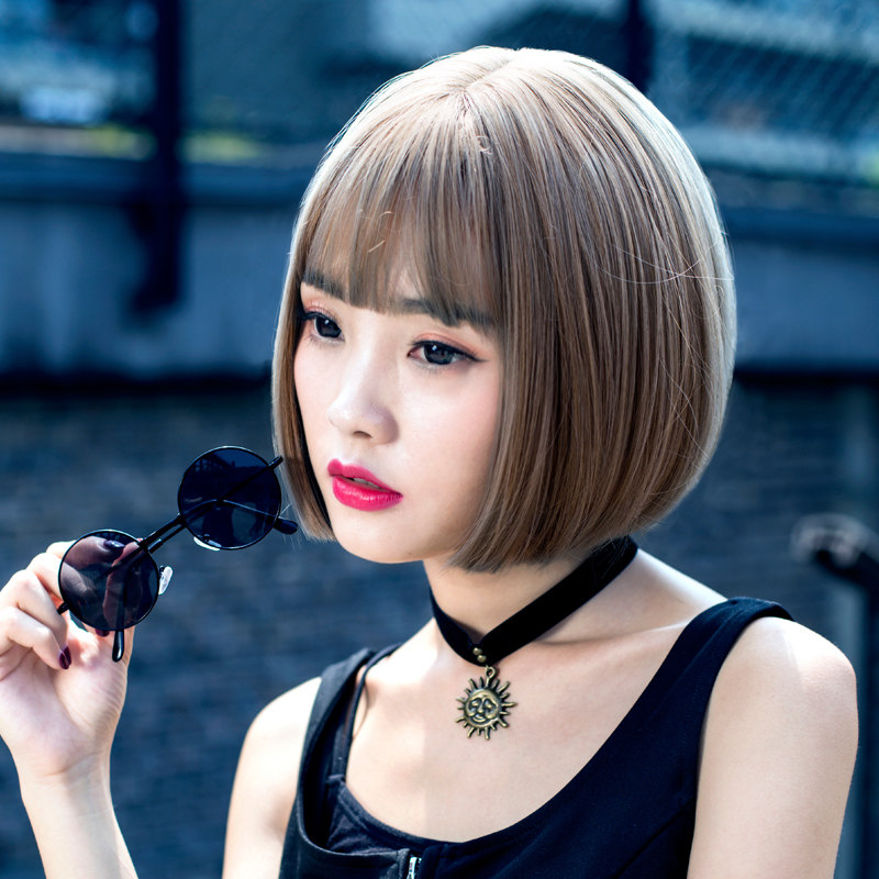 Perruque cheveux raides Court - Ref 2608274 Image 5