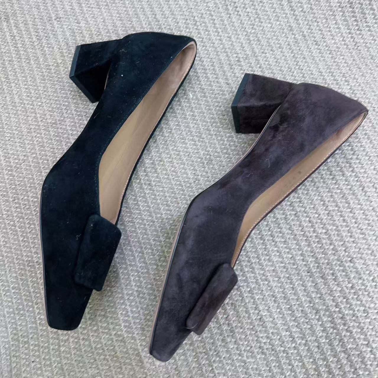 大菠萝防滑鞋底方扣牛磨砂皮内羊皮女鞋子女单鞋高跟鞋尖头女鞋