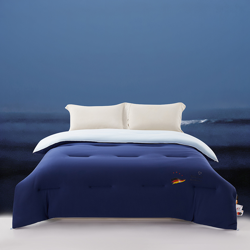 费斯巴赫德绒发热被保暖螺杆亲肤面料免被套抗菌防螨被子