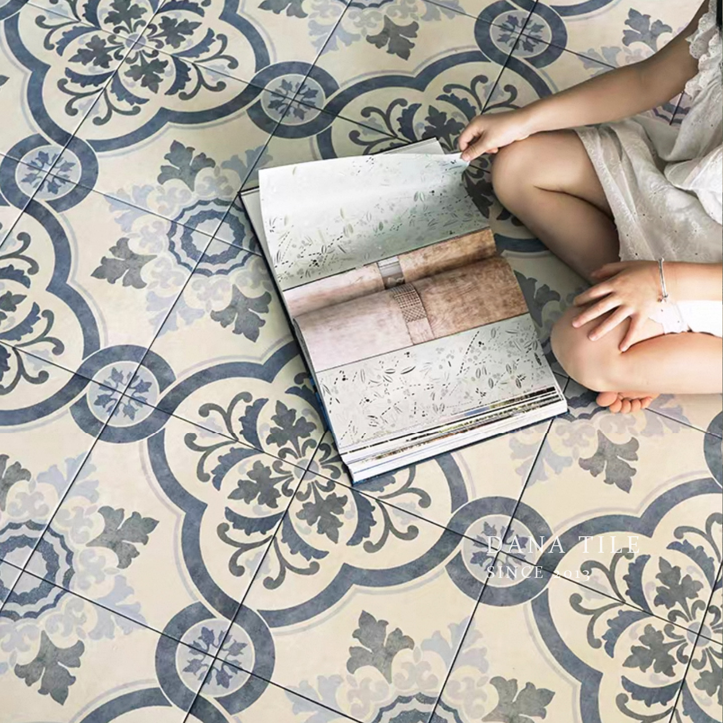 南洋娘惹花砖法式复古卫生间瓷砖