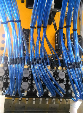 BLUESTAR气管管夹管座多管托架TM-12 TM-08 TM-06 TM-10乳白色