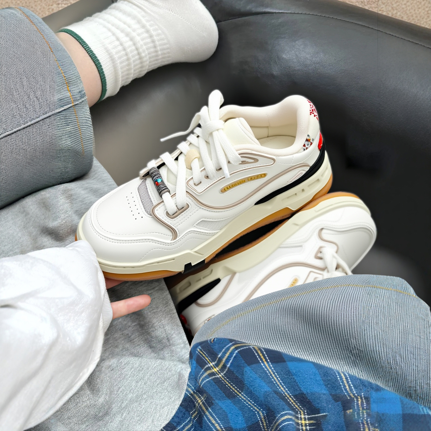 李宁男子板鞋2025秋季新款时尚软底经典低帮耐磨休闲鞋正品专柜