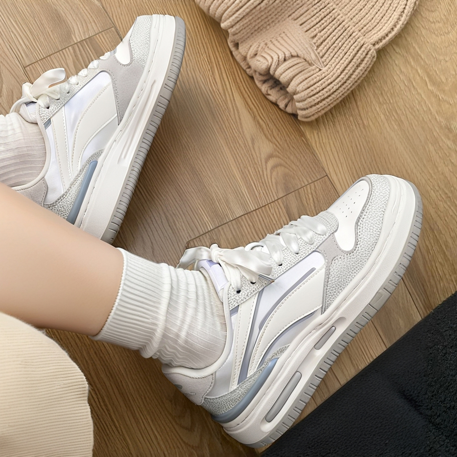 李宁新款板鞋2025秋季女子时尚潮流复古耐磨厚底休闲鞋学生美式