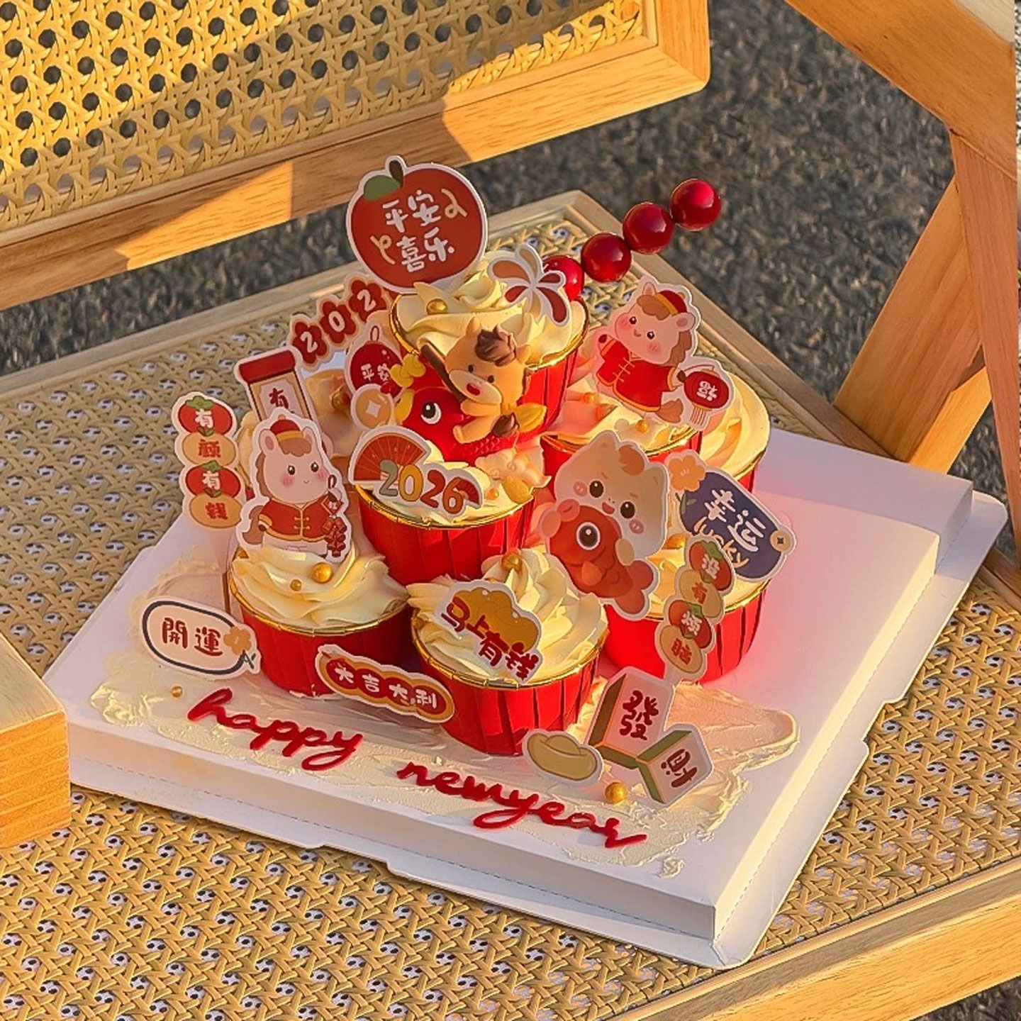 2026马年纸杯蛋糕装饰跨年新年快乐春节元旦马宝宝甜品台烘焙插件