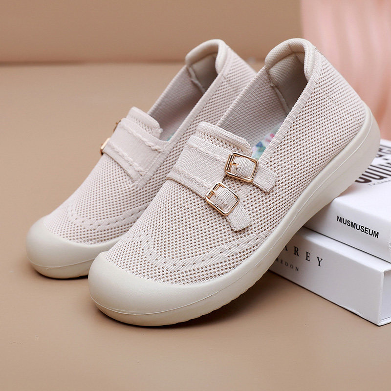 女鞋2026春季新款老北京布鞋软底防滑休闲鞋透气轻便一脚蹬妈妈鞋