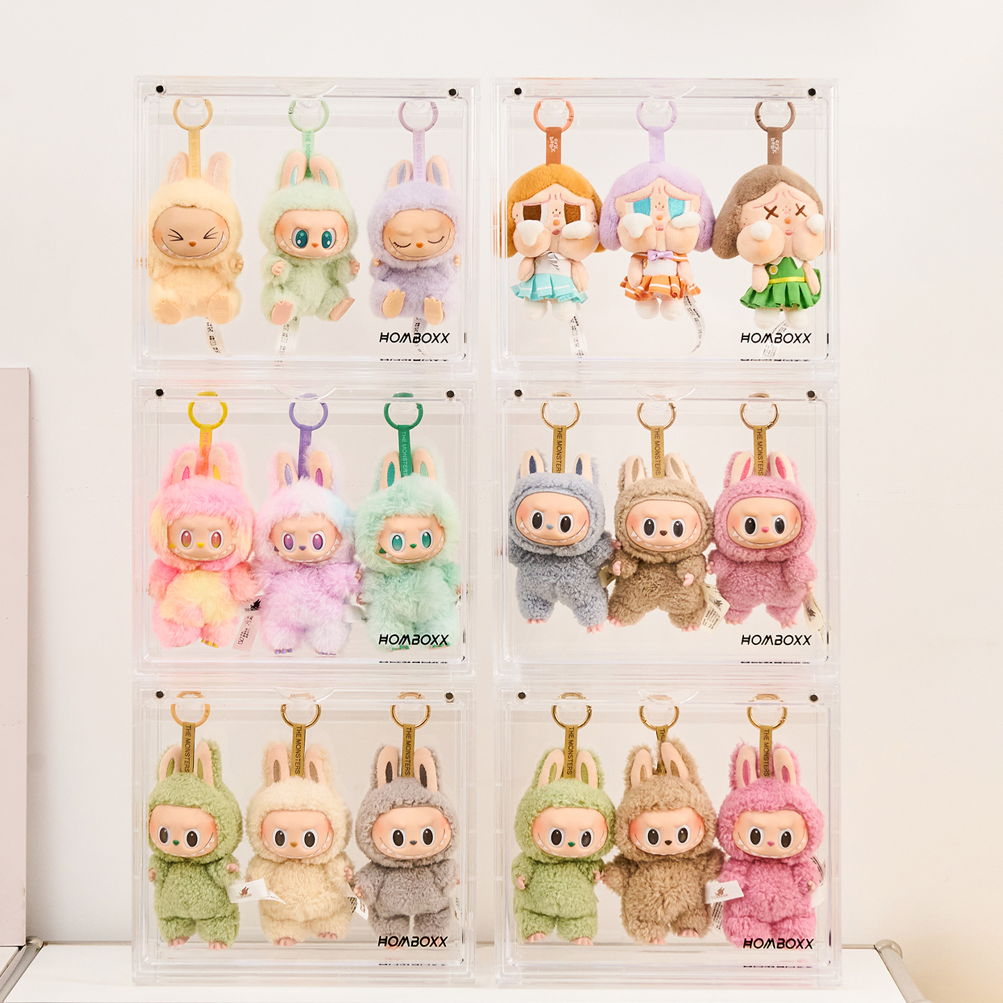 RMAX拉布布公仔挂件labubu亚克力展示柜搪胶玩偶展示盒盲盒收纳架
