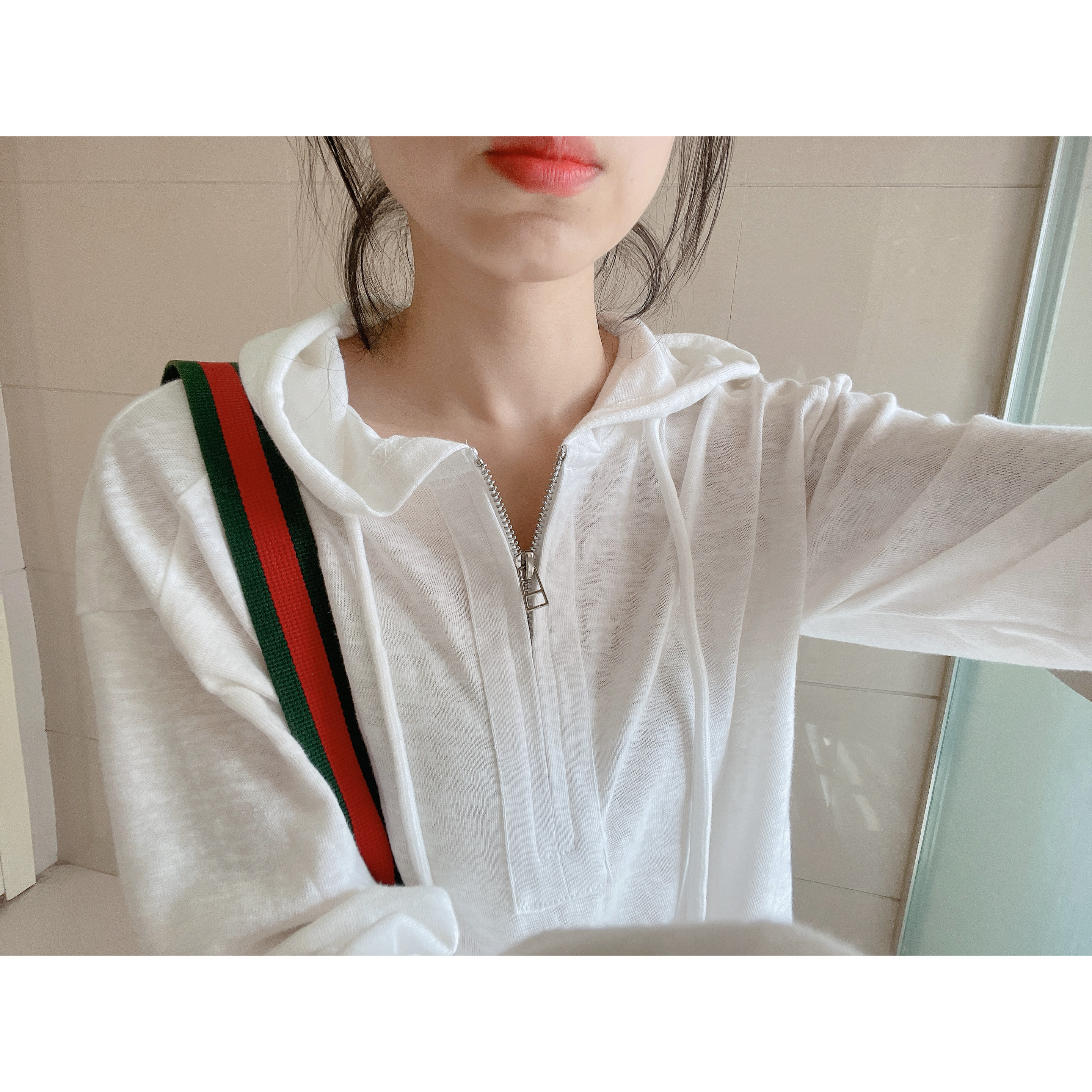 hisongsong白色韩版宽松百搭连帽拉链卫衣女长袖显瘦减龄白色上衣