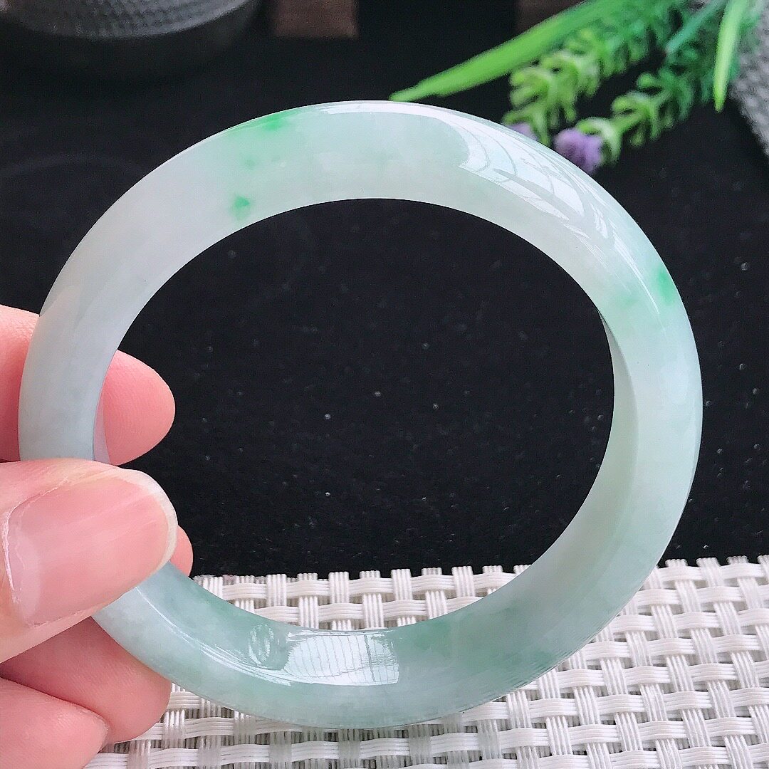 实拍A货翡翠58/12.8/8.5老坑冰润起胶飘阳绿手镯宽边玉镯平安镯