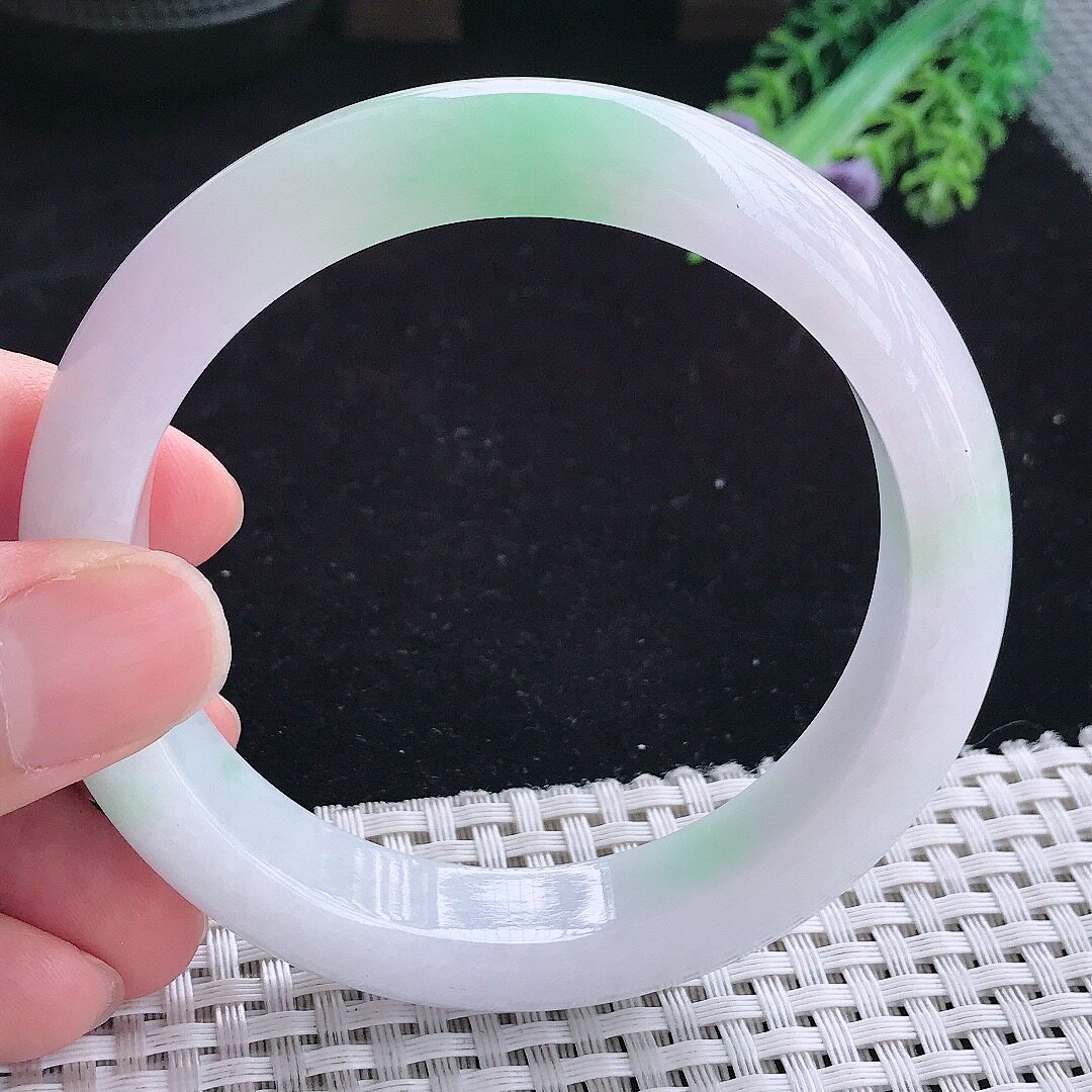 实拍A货翡翠59.5/13.7/9老坑问润飘绿手镯玉手镯女款平安镯