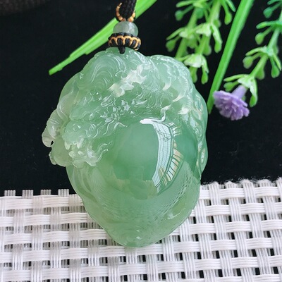 实拍A货翡翠44/37.6/16.3老坑冰胶果冻冰晴绿龙行天下吊坠